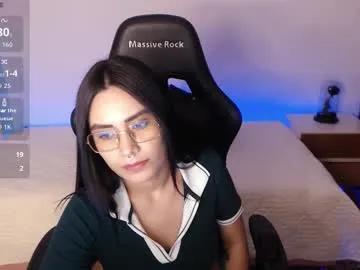 amy_stiward — Touch me gently the pussy and make me wet my panties  [497 tokens left] #latina #shaved #longhair #jeans #teen