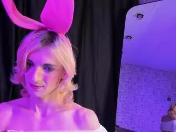 Private anjella_botton on Chaturbate