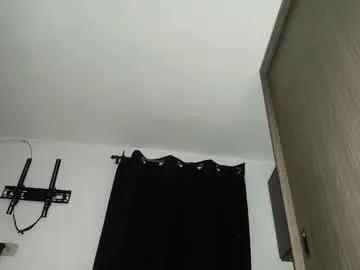 Freechat annie_darling_ on Chaturbate