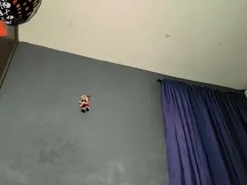 annie_darling_ — FINGERS IN ASS X 2 !!! 88// #teen #muscle #hairy #squirt #bigpussylips [2 tokens remaining]