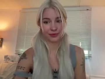 Private annieangel18 on Chaturbate