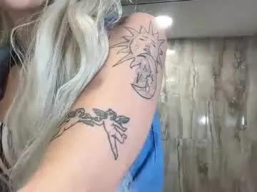 Private annieangel18 on Chaturbate