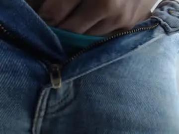 ariacoral — wet me my #cameltoe with my squirt   #milf #smoke #hairy #leggings [135 tokens remaining]