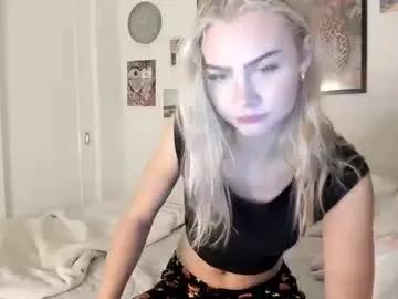 ariah_is_blonde on Chaturbate 