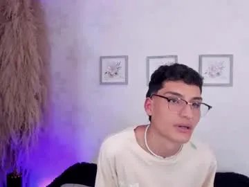 auranova — GOAL: get naked+sexy dance [54 tokens remaining] Welcome to my room! #twink #cum #anal #young #skinny