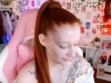 Freechat ayla_hill on Chaturbate