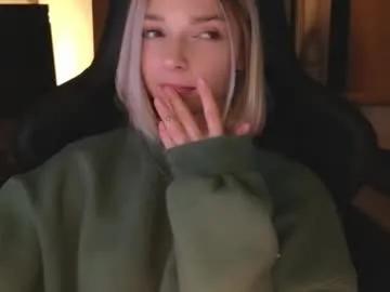 Freechat baby_gopn1k on Chaturbate