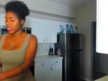 Freechat badgurldnay on Chaturbate