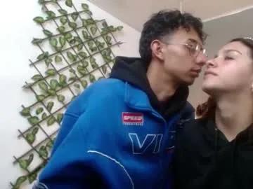 Freechat be_sinners on Chaturbate