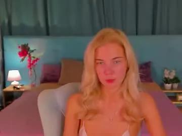 Freechat bella_stewartt on Chaturbate