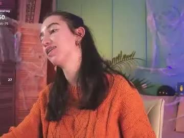 belle_via — flash tits #british #cum #c2c #halloween   #feet [13 tokens remaining]