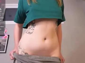 Freechat belly_brics on Chaturbate