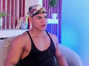 Freechat bruce_stroud on Chaturbate