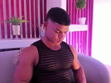 Freechat bruce_stroud on Chaturbate