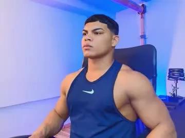 Freechat bruce_stroud on Chaturbate