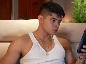 Private capizzi_ on Chaturbate