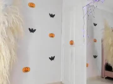 Freechat cardykambell on Chaturbate