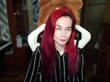Freechat carinfox on Chaturbate