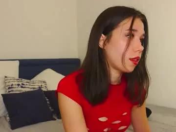 carolineliora — **lick  finger** OMG ** pvt open  tell me your fears boooo  #new. Let's get acquainted  #cute #18 #young #muscles [17 tokens remaining]