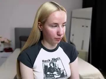 cassie_kelman — GOAL: FUCK MY PUSSY [1821 tokens remaining]  #anal #daddysgirl #smalltits #blonde #squirt