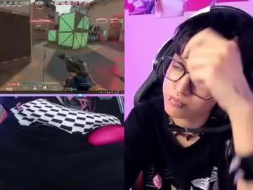 Freechat charlietaylor_ on Chaturbate