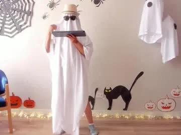 Freechat cheek_chic12 on Chaturbate