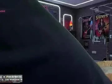 Freechat chinoroz on Chaturbate