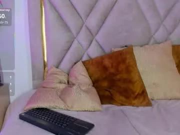 Freechat chloe_wilson7 on Chaturbate