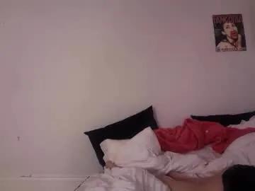 chloeros3e — spank booty  #skinny #booty [1111 tokens remaining]