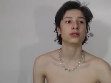 cirosky_elchicopolla on Chaturbate