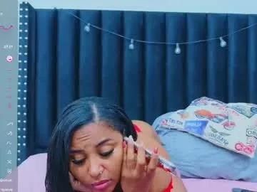 Private colombia_mommy_ on Chaturbate