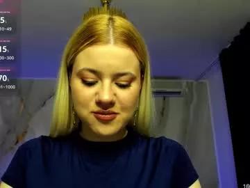 Freechat cutiepie69__ on Chaturbate