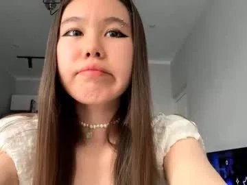 Freechat cwenecollins on Chaturbate