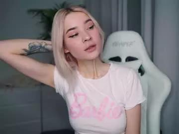 Freechat daddystrouble on Chaturbate