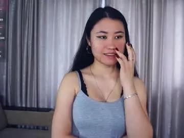 Freechat danideritis on Chaturbate