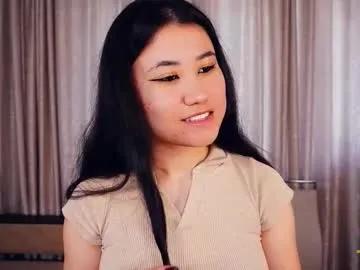 Freechat danideritis on Chaturbate