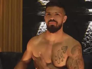 Freechat dann_saenz on Chaturbate