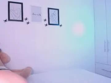 Freechat dannahyde on Chaturbate