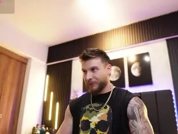 davidd_blake — #blonde #bigcock #latino #ass #lovense CUM! SHOW PUBLIC! [4000 tokens left]