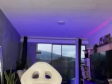 Freechat diagostone on Chaturbate