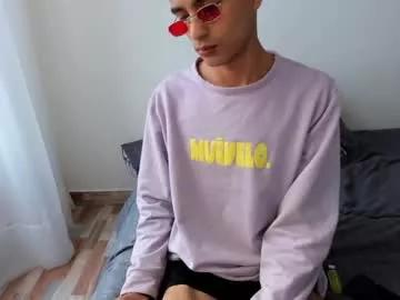 Freechat diego_latino on Chaturbate