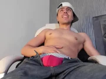 Freechat dylan_cross_ on Chaturbate