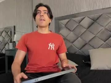Freechat dylan_cross_ on Chaturbate