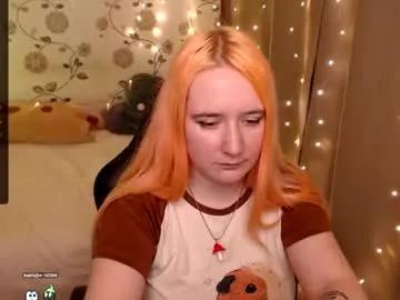 Freechat elovinora on Chaturbate