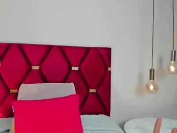 Freechat emilyywatson on Chaturbate