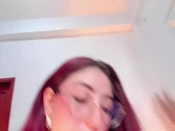 Freechat emilyywatson on Chaturbate