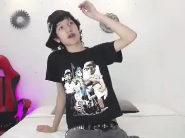 Freechat emmo_boy on Chaturbate