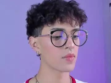 Freechat erisleon on Chaturbate