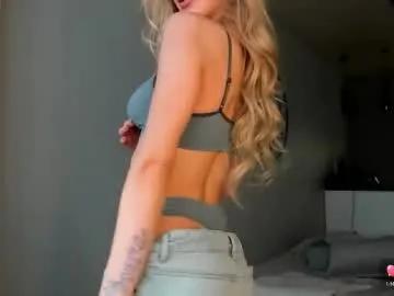 Freechat erotic__blondie on Chaturbate