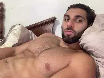 fitcurvyman4fun_69 on Chaturbate